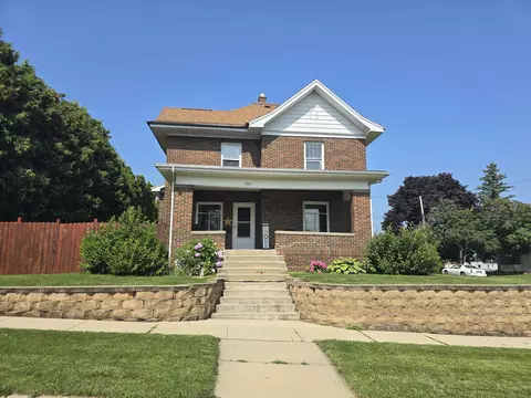 1803 16th Ave, Monroe, WI 53566