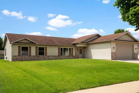 4264 E Rotamer Rd, Janesville, WI 53546