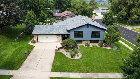 3612 Heather Ct, Middleton, WI 53562