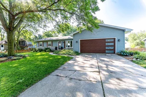7405 Sawmill Rd, Madison, WI 53717