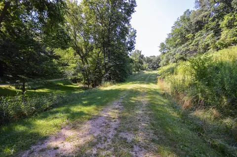 14921 E Timber Ln, Boscobel, WI 53805