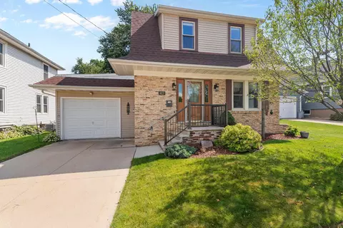 417 Norris St, Beaver Dam, WI 53916