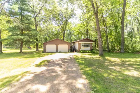 1353 S Cypress Ln, Friendship, WI 53934