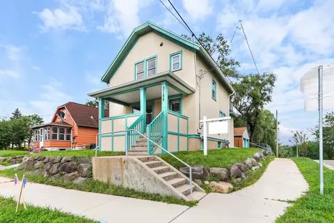 3188 Ridgeway Ave, Madison, WI 53704