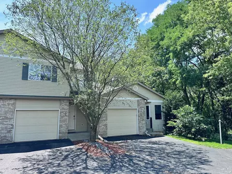 1049 Melvin Ct, Madison, WI 53704