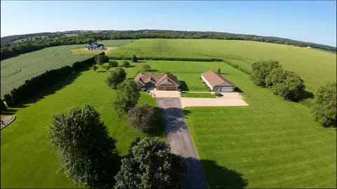 5426 E L T Townline Rd, Beloit, WI 53511