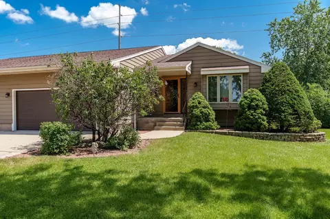 3079 Park Ave #B, Beloit, WI 53511