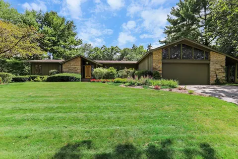 314 Shiloh Dr, Madison, WI 53705