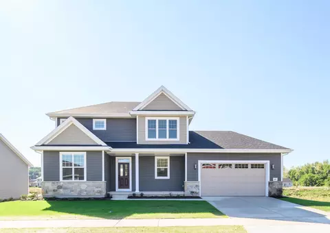 5603 Golden Dusk Pkwy, Madison, WI 53718