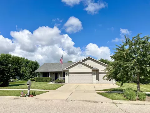 4087 Deer Crossing Dr, Janesville, WI 53546