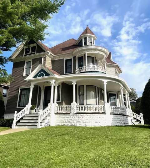 124 W Florence St, Cambria, WI 53923