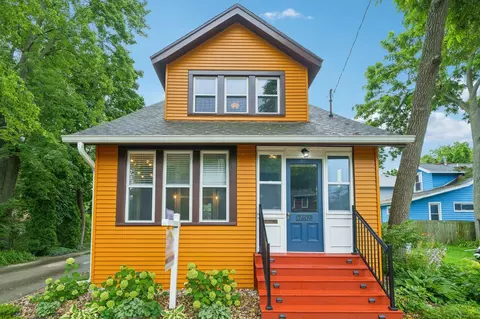 2409 E Johnson St, Madison, WI 53704