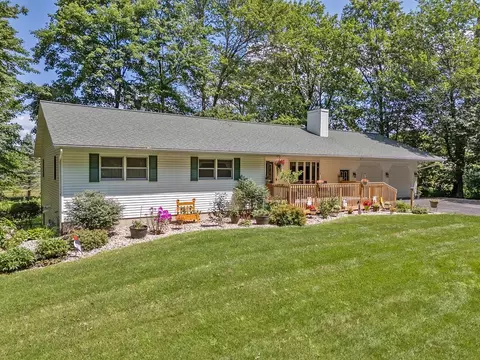 e8016 East Lake Virginia Road, Reedsburg, WI 53959