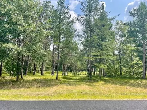 1364 Rain Dance Trl, Nekoosa, WI 54457