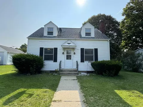 113 S Gilbert St, Footville, WI 53537