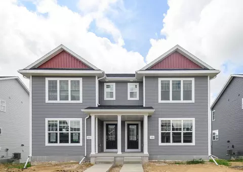 416 Crusader Pt, Waunakee, WI 53597