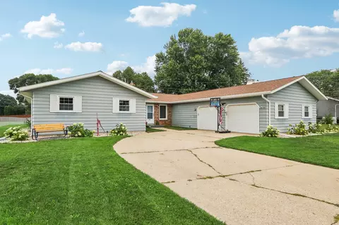 424 Higgins Dr, Evansville, WI 53536