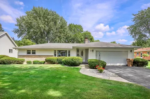 5608 Maldwyn Ln, Madison, WI 53716