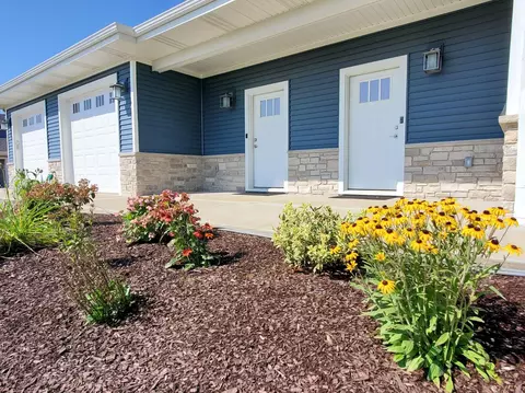 243 NW 3rd Ave, Monroe, WI 53566