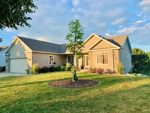 525 Military Ridge Dr, Verona, WI 53593