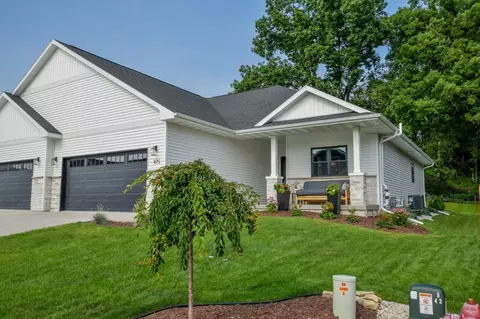 475 Ithaca Ct, Oregon, WI 53575