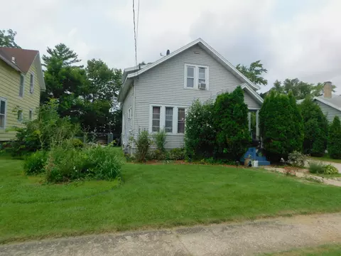 1726 Harrison Ave, Beloit, WI 53511