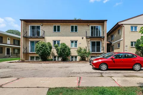 1018 W Fiedler Ln #201, Madison, WI 53713