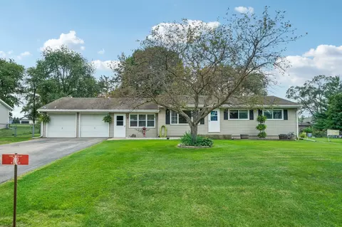 710 W Crist Rd, Beloit, WI 53511