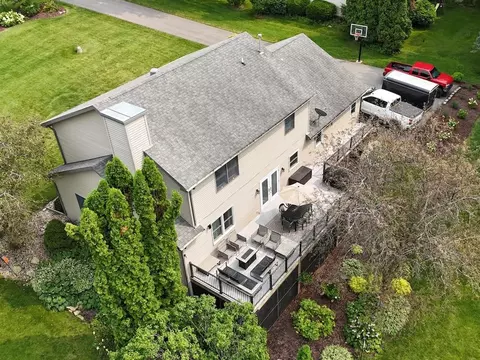 3647 Vickiann St, Verona, WI 53593