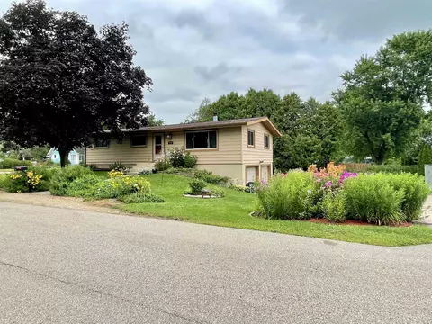 1120 South St, Black Earth, WI 53515