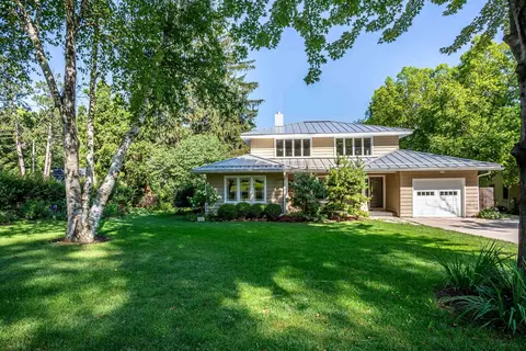 3510 Sunset Dr, Madison, WI 53705