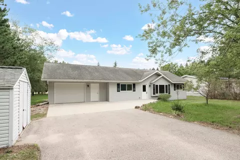 529 E Westfield Rd, Coloma, WI 54930