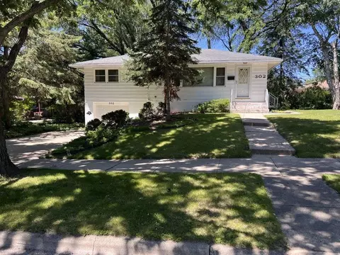 302 N Meadow Ln, Madison, WI 53705