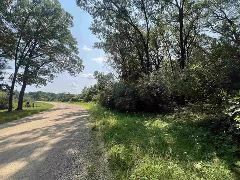 N1349 Black Oak Lane, Coloma, WI 54930