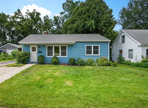102 S Midvale Blvd, Madison, WI 53705