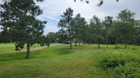 493 St Andrews Trl, Nekoosa, WI 54457