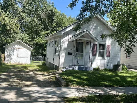 1726 Sheridan St, Madison, WI 53704