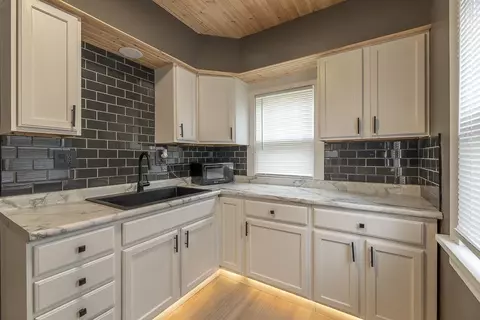 1417 St Lawrence Ave, Beloit, WI 53511