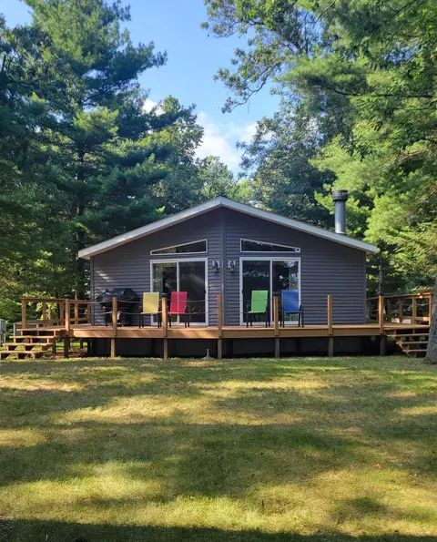 1165 Chicago Dr, Friendship, WI 53934
