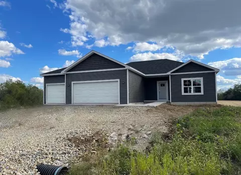 622 Kelsey Rd, Beloit, WI 53511
