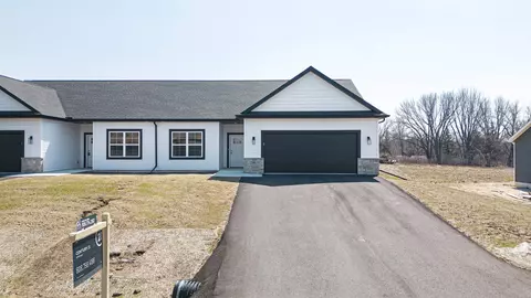 716 Kelsey Rd, Beloit, WI 53511