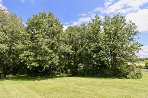 2403 Finn Rd, Beloit, WI 53511