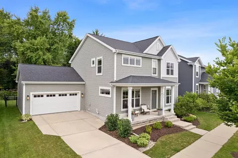 2823 No Oaks Rdg, Fitchburg, WI 53711