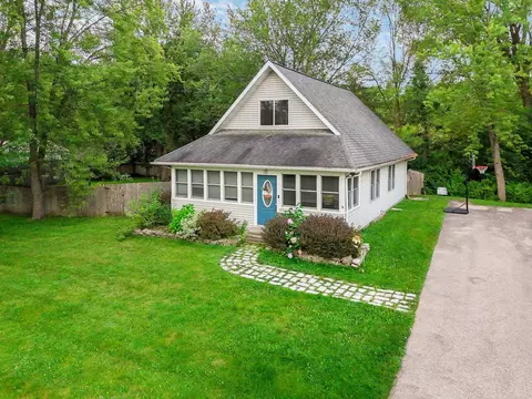 4689 Nora Ln, Madison, WI 53711