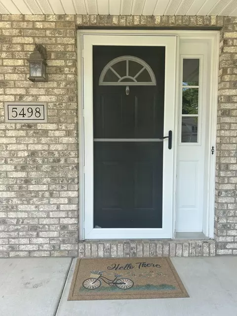5498 Shale Rd, Fitchburg, WI 53711