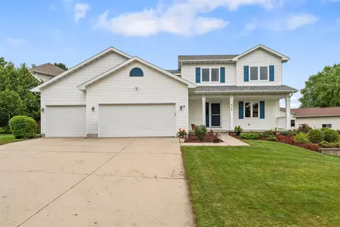 906 Pheasant Ln, Deforest, WI 53532