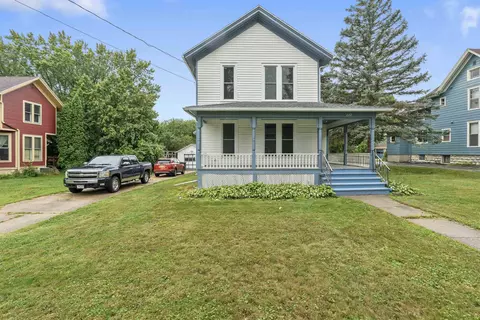 222 E Washington St, Lake Mills, WI 53551