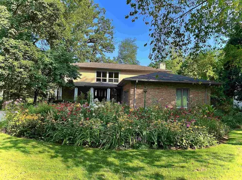 1801 1805 Camelot Dr, Madison, WI 53705