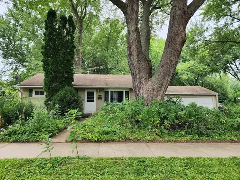 3710 Goodland Dr, Madison, WI 53704