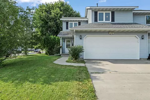 701 Hilltop Dr, Deforest, WI 53532